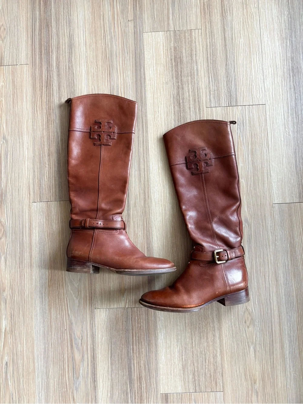 Tory Burch Riding Boots Brown Leather Logo Womens US 7.5 Classic Cowgirl Preppy